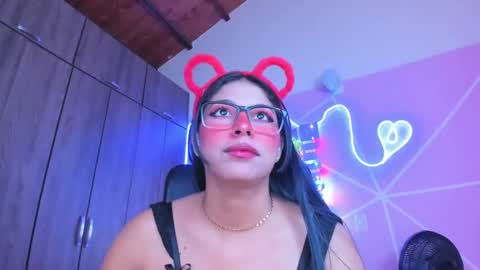 XALLYSONX online show from January 15, 2025, 2:56 pm