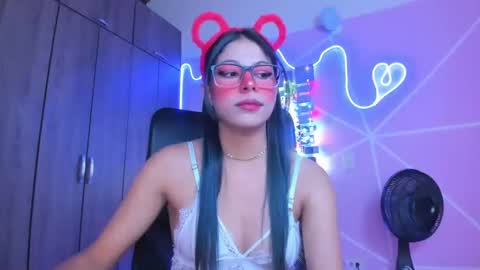 XALLYSONX online show from January 18, 2025, 11:32 am