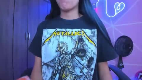 XALLYSONX online show from January 18, 2025, 5:37 pm