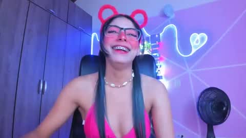 XALLYSONX online show from January 19, 2025, 11:23 am