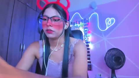 XALLYSONX online show from January 25, 2025, 11:23 am