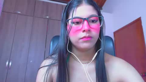 XALLYSONX online show from June 22, 2026, 12:13 pm