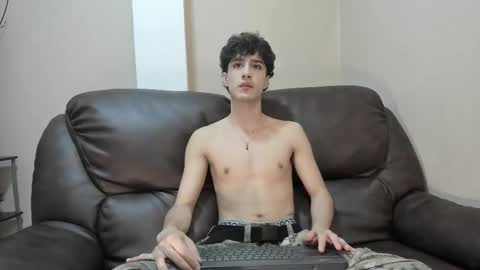 xam_collen online show from October 29, 2025, 1:46 pm