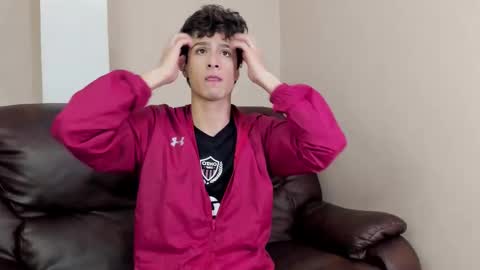 xam_collen online show from December 3, 2025, 4:27 pm