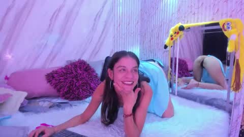 Snapshot of xamabtlee0107 chatting on November 19, 2025, 4:01 am xamabtlee0107 online show from November 19, 2025, 4:01 am