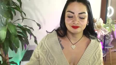 Snapshot of xamara1124 chatting on February 17, 2025, 1:58 am XAMARA1124 online show from February 17, 2025, 1:58 am