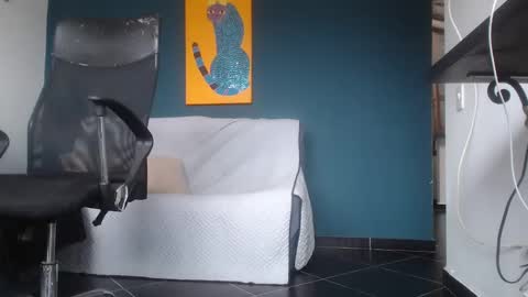 Snapshot of xander_bigcock chatting on January 4, 2025, 4:11 pm Daniel online show from January 4, 2025, 4:11 pm