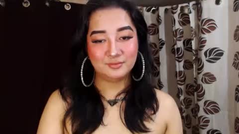 Snapshot of xasianempressx chatting on January 5, 2025, 8:52 pm Nira NOT INTO CHEAP GUYS online show from January 5, 2025, 8:52 pm