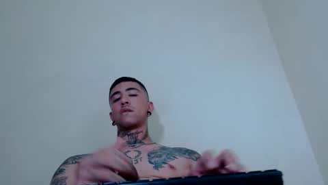 xav_dai online show from April 10, 2026, 3:01 am