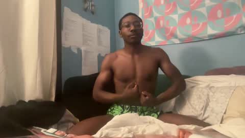 Snapshot of xaviarsteel348941 chatting on October 8, 2025, 1:14 am King X online show from October 8, 2025, 1:14 am