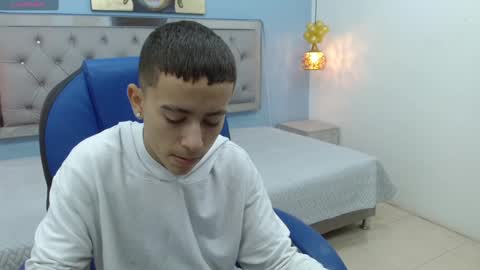 xavii_18_ online show from February 9, 2025, 12:19 pm