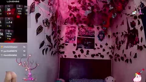 Snapshot of xayah_777 chatting on November 7, 2025, 5:51 am Xayah 777 online show from November 7, 2025, 5:51 am