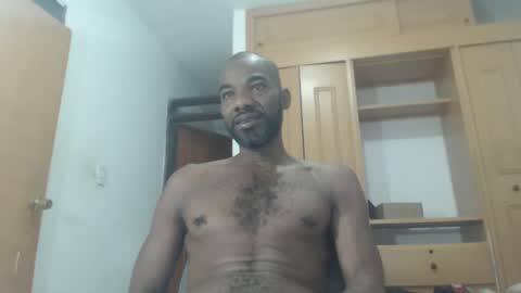 Snapshot of xdonvictor chatting on December 16, 2024, 12:16 pm Victor online show from December 16, 2024, 12:16 pm