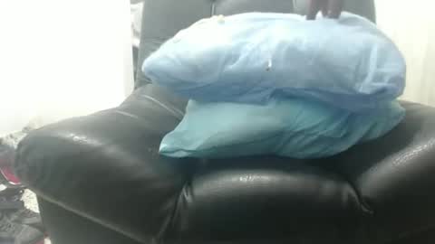 Snapshot of xdonvictor chatting on March 11, 2025, 1:37 am Victor online show from March 11, 2025, 1:37 am