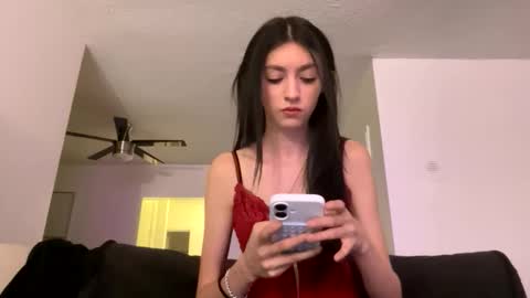 xenadreamx online show from February 2, 2026, 3:38 am