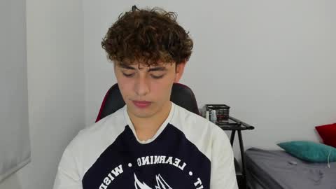 xhan online show from December 3, 2024, 4:36 am