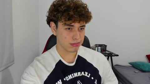 xhan online show from December 3, 2024, 7:43 am