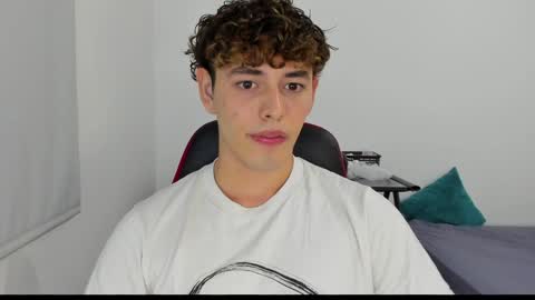 xhan online show from December 4, 2024, 4:43 am