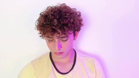 xhan online show from December 31, 2024, 4:38 am