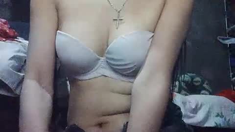 Snapshot of xhotskinny69x chatting on January 29, 2025, 1:37 am xhotskinny69x online show from January 29, 2025, 1:37 am