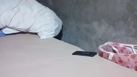 Snapshot of xhotskinny69x chatting on September 23, 2025, 11:13 am xhotskinny69x online show from September 23, 2025, 11:13 am