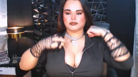 xHUGECOCKTILLCUMX online show from September 27, 2025, 6:13 pm