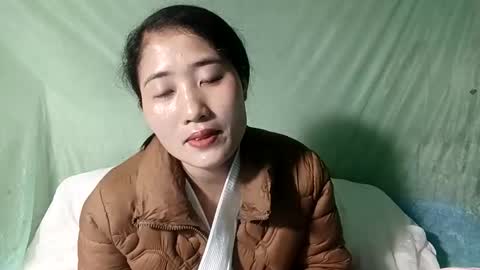 Snapshot of xiagoal_cute chatting on April 15, 2026, 4:03 pm xiagoal_cute online show from April 15, 2026, 4:03 pm