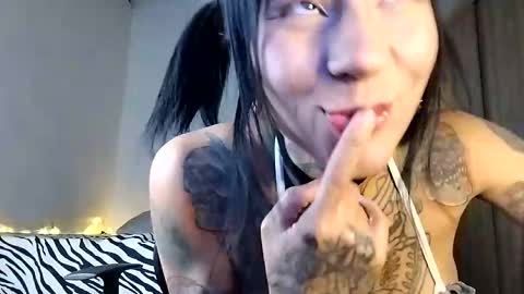 Snapshot of xialexbordeous chatting on February 26, 2025, 8:00 pm Samara online show from February 26, 2025, 8:00 pm