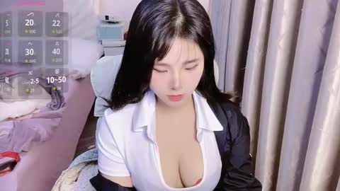 Snapshot of xiaomi_love chatting on February 4, 2026, 5:08 pm xiaomi_love online show from February 4, 2026, 5:08 pm