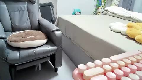 Snapshot of xiaoyu_cn chatting on October 1, 2025, 1:39 pm xiaoyu online show from October 1, 2025, 1:39 pm