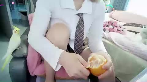 Snapshot of xiaoyu_cn chatting on November 16, 2025, 5:02 am xiaoyu online show from November 16, 2025, 5:02 am