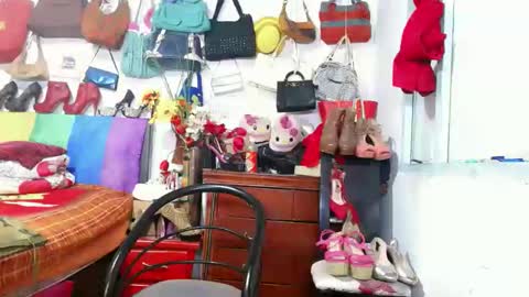 xiaraa26 online show from April 3, 2026, 9:07 am