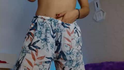 Xime online show from November 6, 2025, 1:45 pm