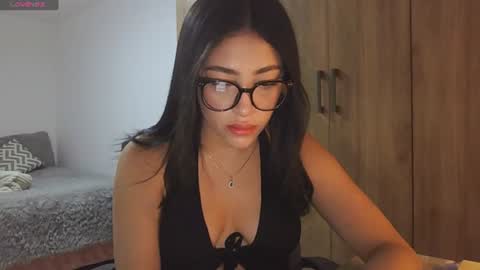 Ximena Foxy online show from July 4, 2026, 11:11 pm