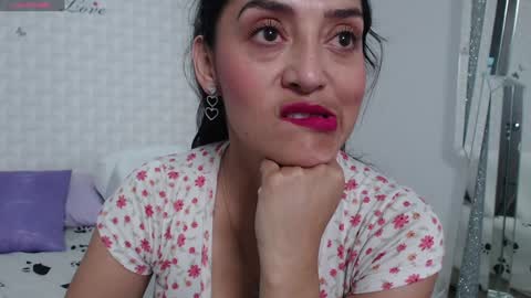 ximena suarez online show from January 25, 2025, 3:51 am