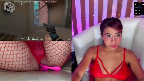 Snapshot of ximenareid chatting on December 10, 2024, 7:58 am Ximena online show from December 10, 2024, 7:58 am