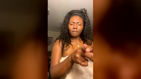 Ximora online show from March 24, 2026, 1:21 am