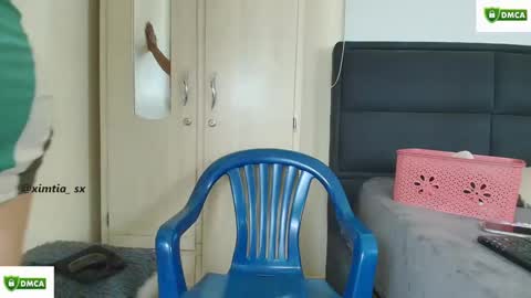 Snapshot of ximtia_xs chatting on October 9, 2025, 3:10 pm ximtia online show from October 9, 2025, 3:10 pm