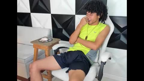 xion_ez online show from November 14, 2025, 10:29 pm