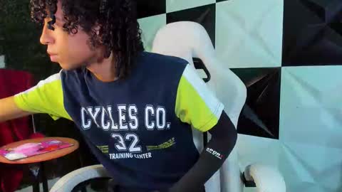 xion_ez online show from March 3, 2026, 8:04 pm