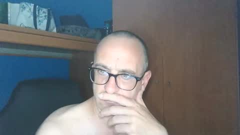 xjosuex69 online show from May 21, 2026, 10:17 pm