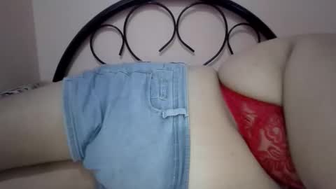 xjuicytits online show from February 21, 2026, 12:28 pm