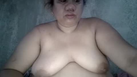xjuicytits online show from May 11, 2026, 9:23 pm