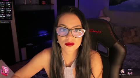 Lara online show from December 5, 2024, 9:50 pm