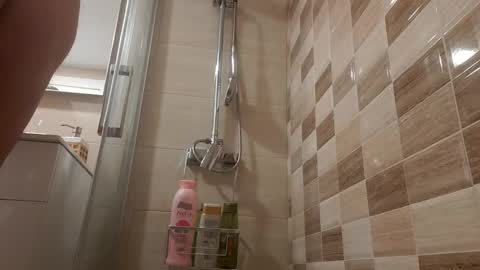 xman4you69 online show from February 15, 2025, 8:54 am