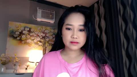 Snapshot of xmarrymebaby chatting on January 28, 2025, 2:11 am Jasmine online show from January 28, 2025, 2:11 am