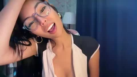 Sweet Monica online show from November 3, 2025, 8:59 am