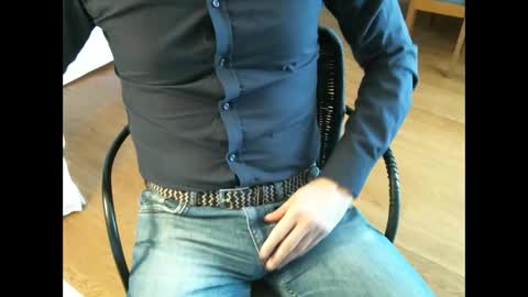 xmystiqdreamsx online show from March 4, 2025, 12:12 pm