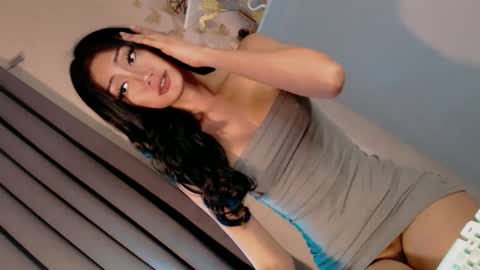 Snapshot of xnaughtyandsweet69_ chatting on January 9, 2025, 12:35 am JACKY DELOS SANTOS online show from January 9, 2025, 12:35 am