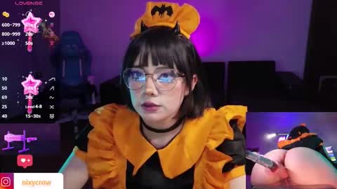 Snapshot of xnixycrow11 chatting on October 16, 2025, 11:39 pm Nixy Crow online show from October 16, 2025, 11:39 pm